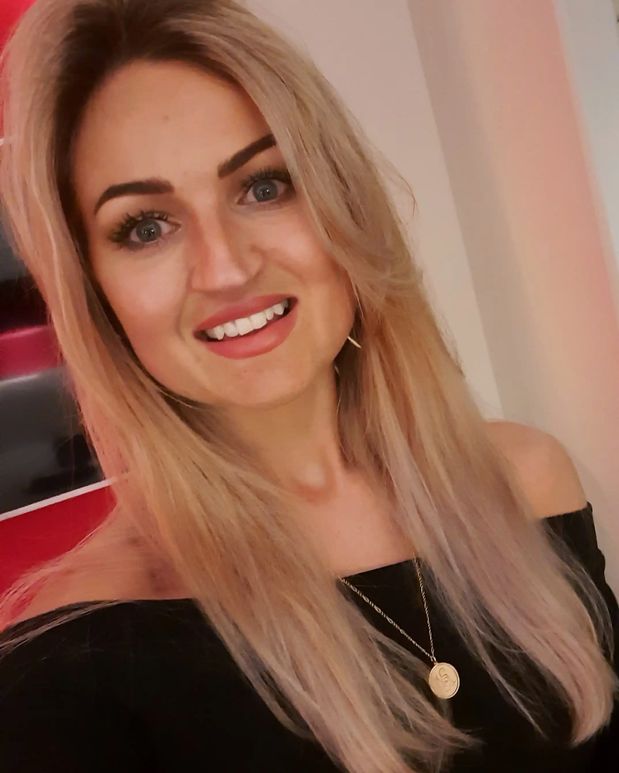 Leah Andreas Beauty's Phoebe